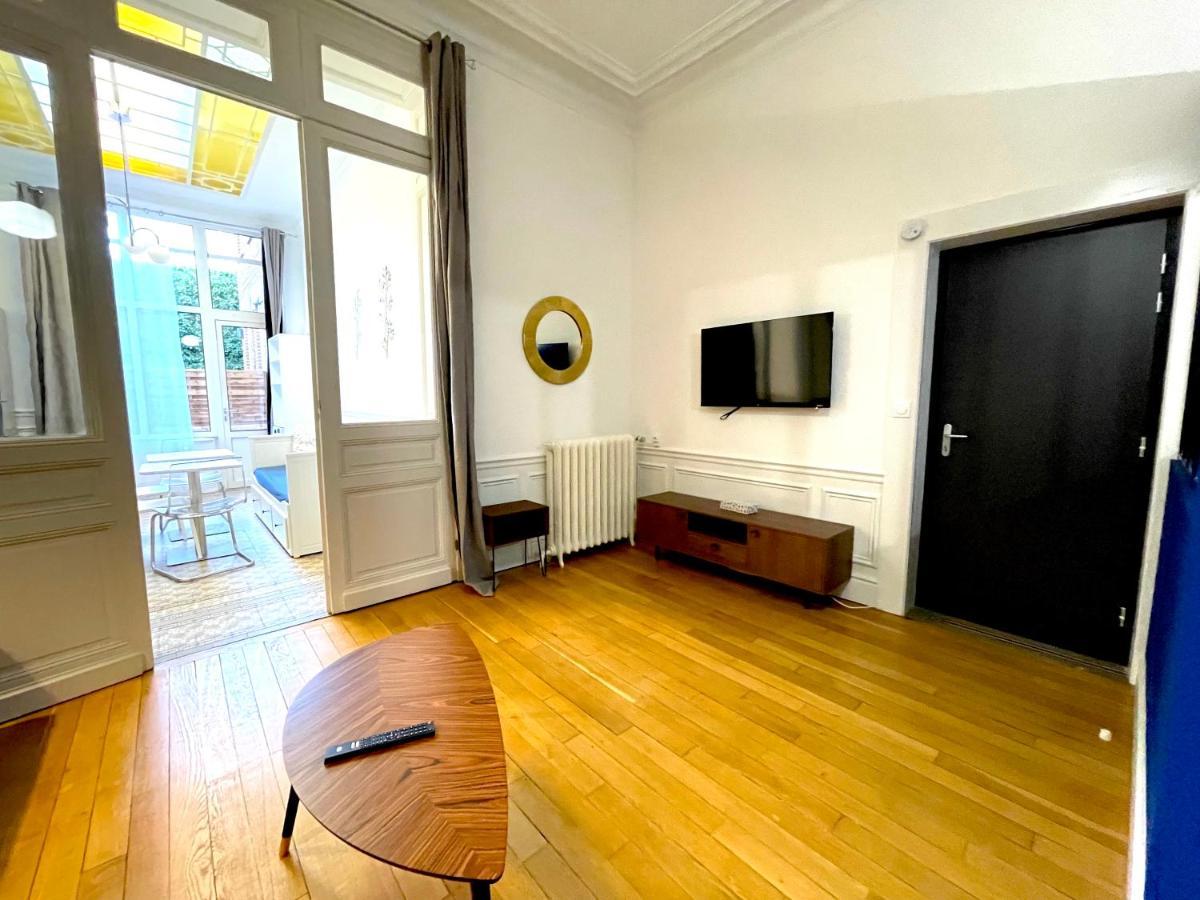Residence Adam A Part Valenciennes Exterior photo